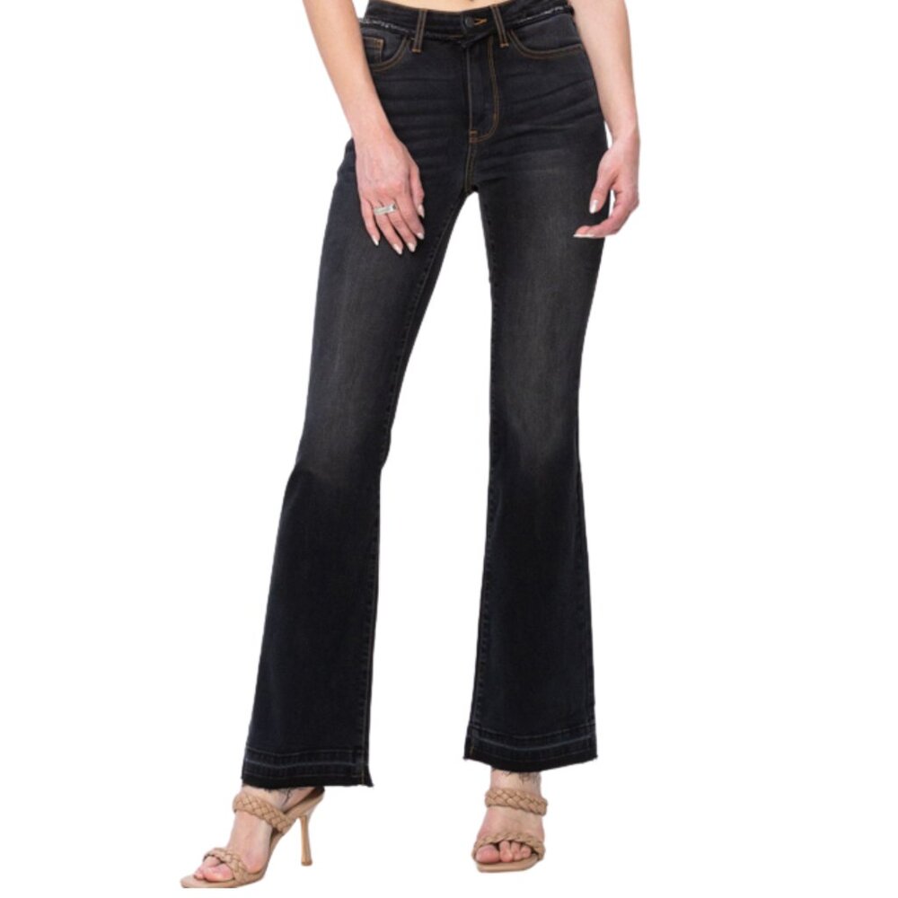 Judy Blue Hi-Waist, Slim Fit, Bootcut, Frayed Hem Jeans